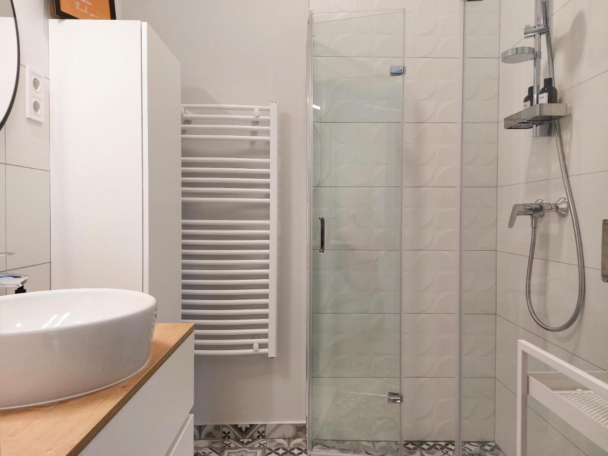 Linden Apartman 106 - Adults Only Mosonmagyarovar Luaran gambar